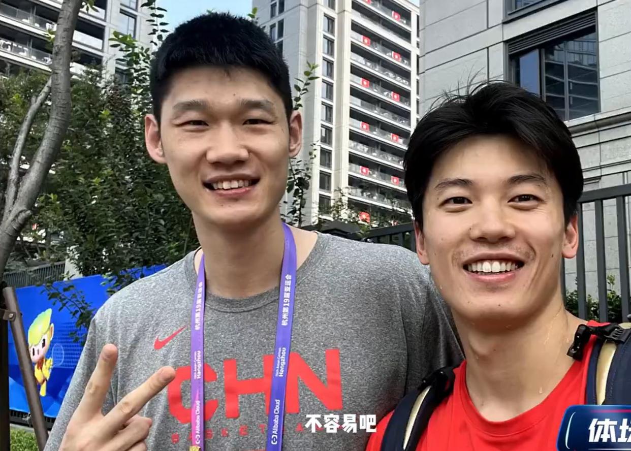 汪顺对胡金秋CBA夺冠的祝贺：梦想成真，他们一路走来不易